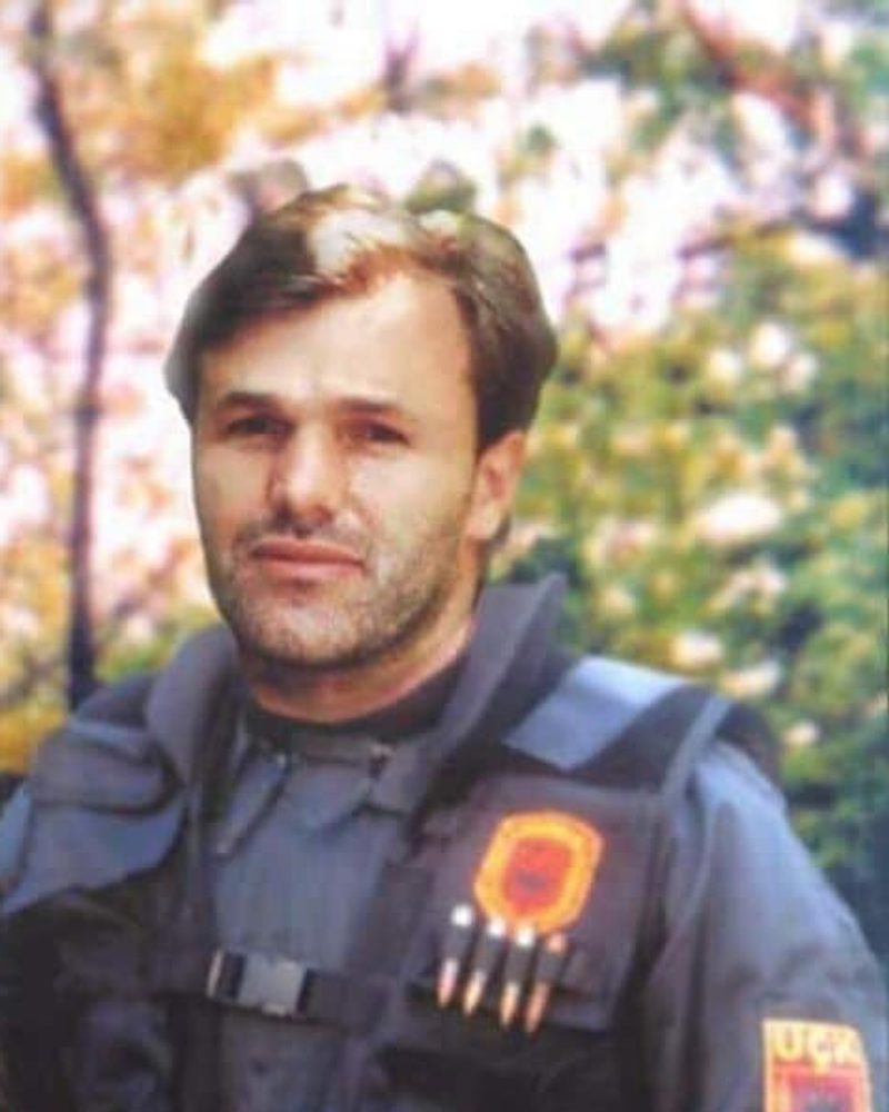Portreti i Ilir Lushtaku